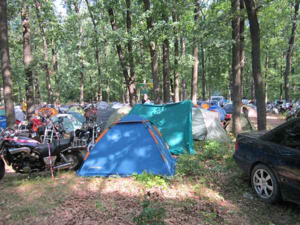 Bericht über die Reise nach Uman für einen Motorradflug 5 Straßen zurück in die UdSSR. Foto
