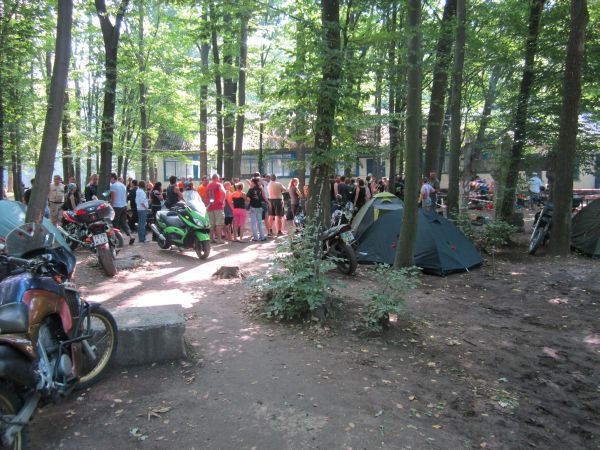 Bericht über die Reise nach Uman für einen Motorradflug 5 Straßen zurück in die UdSSR. Foto