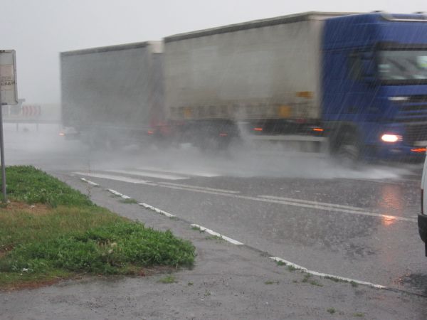 Bericht über die Reise nach Uman für einen Motorradflug 5 Straßen zurück in die UdSSR. Foto